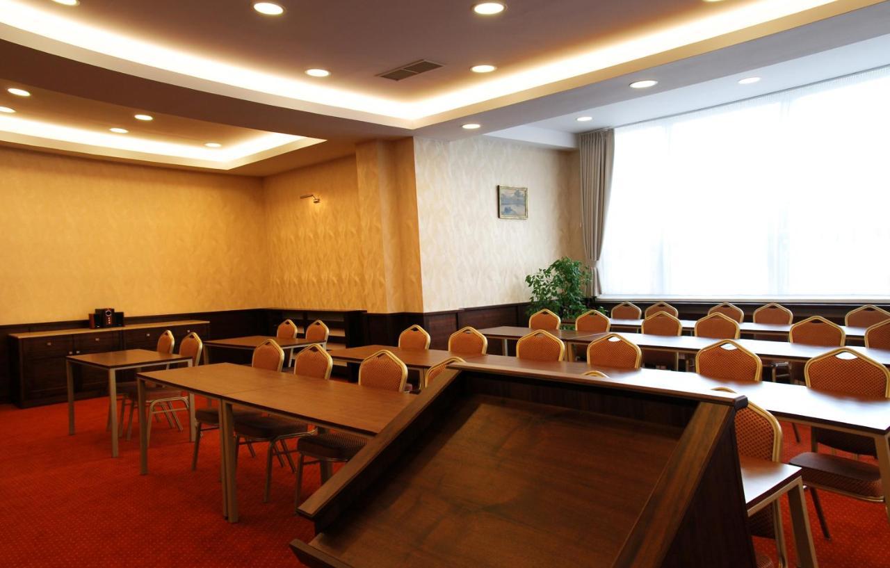 Hotel Lesana Stará Lesná Exteriér fotografie
